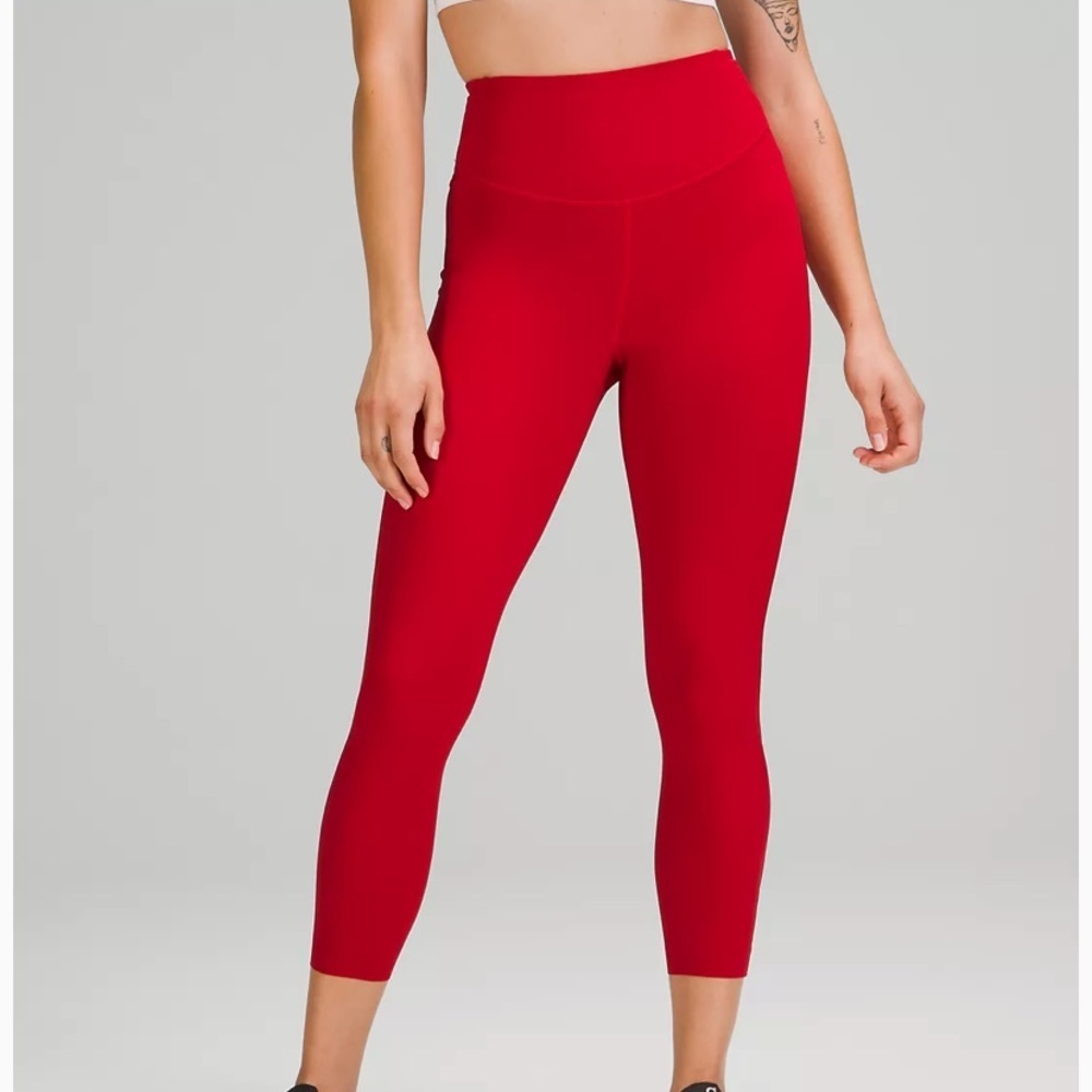 NWT Lululemon Base Pace HR